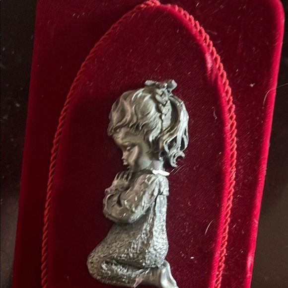 Vintage Red Velvet Prayer Plaque - Picture 4 of 4
